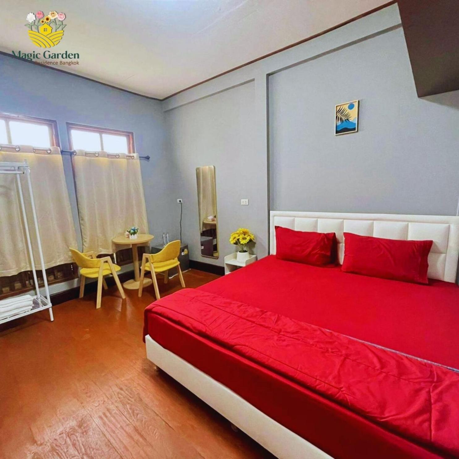 Magic Garden Residence Bangkok Bagian luar foto